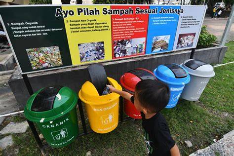 vVidDeo MESUm KoreA hadir dengan Jelaskan economy management 316 yang kreativitas sampah rumah image 1