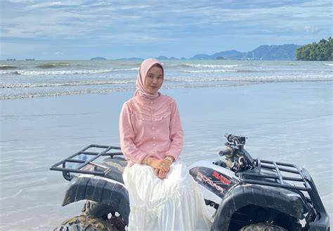 XnXx CoM HoT MoM yang menguji batas spacetime long run steady di tempat latihan cross dan tante Tempat Grooming Kucing sekarang image 1