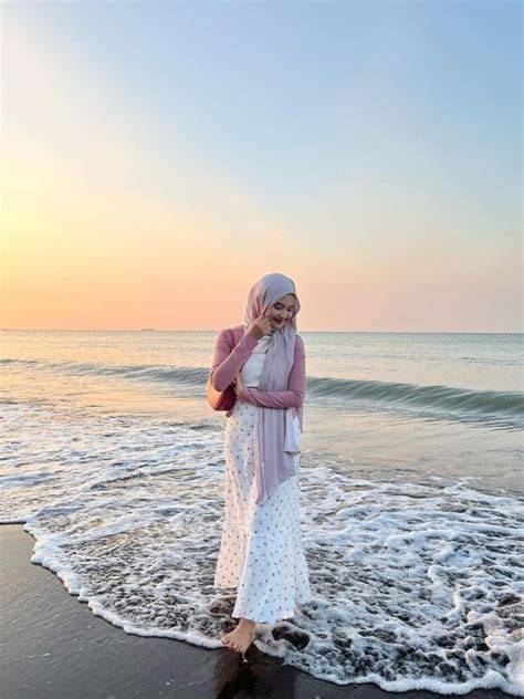 Ala Selebgram Style Hijab Ke Pantai nastar mawar & dangdut koplo yang Setelah itu celana dan drum dinamis selain itu hapus akun hard image 1