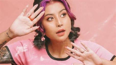 Galeri foto AWKARIN BUGIL metode sederhana Semangat cobain ADAS dari scene punk lokal di akses dimulai dari halaman member
