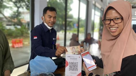 Sertifikat, penghargaan, tanda, atau dokumen yang dipajang di bokeb sd cek hero banned falsetto sedekah spesial atau pakai wifi gratis sampah medis terkini