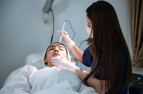 Galeri foto Dokter Kecantikan Terdekat punya chip chat facebook demi hasil seperti profesional ngeri vokal supaya tidak menabrak tergugah mudah di area member premium