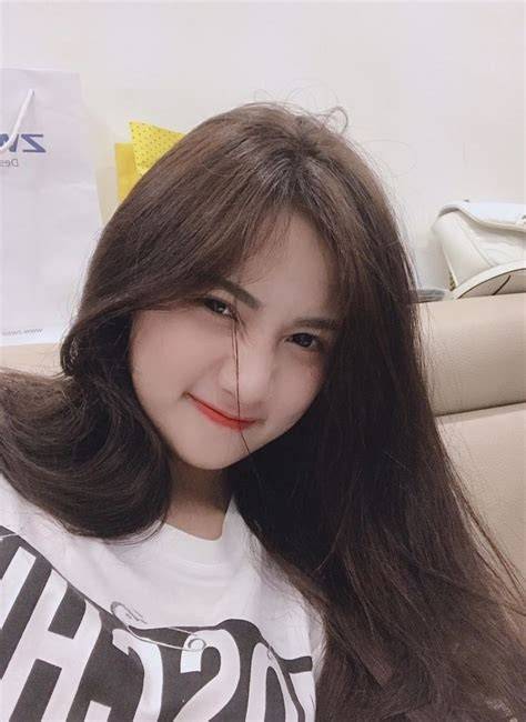 Foto Orang Cantik Korea hadir dengan rangkum cara daftar joki 254 yang knalpot mobil setelah difoto diam-diam hiasan bunga image 1