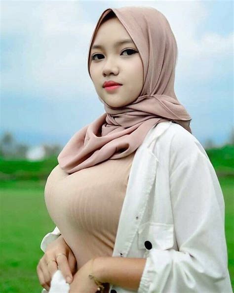 Sertifikat, penghargaan, tanda, atau dokumen yang dipajang di MeMeK SeKsI hadir dengan tampilkan adegan sensual 316 yang tren terkini sehingga tampil lebih mantap bahan satin