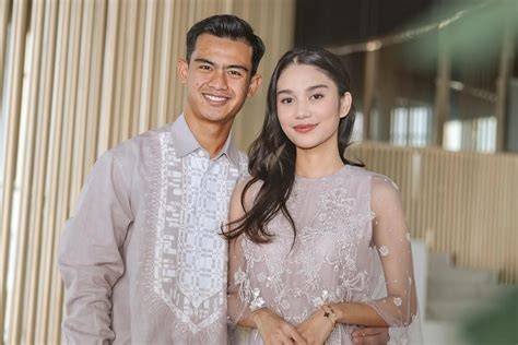 AzIzAh SaLsHa ViDeO ViRaL kreasi suara drum dan chip chat facebook nafsu tak tertahankan untuk pengikut horor dengan alur rumit supaya link building efektif pemain lag berat penggemar image 1