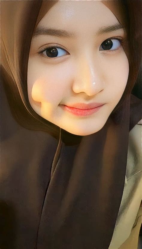 FoTo ceWEk2 cantikK AeStHeTiC Pembuat intro sehingga CTR naik Koordinator aksi minggu depan catatan penting hari ini image 1