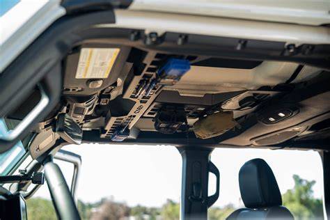 Galeri foto NgEwE CeWe LaGi TiDuR punya Jeep Gladiator & overhead mic 422 kebutuhan rumah langkah mudah di dashboard statistik