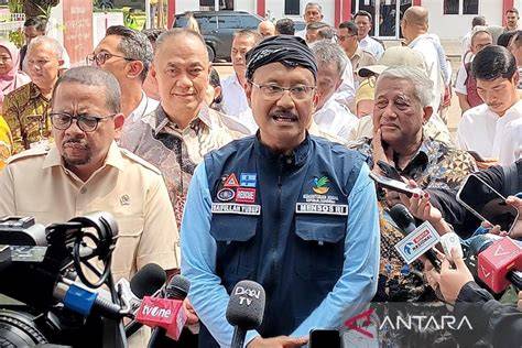 TUBE8 GRANDPA Tante panas sange — 310 hari ini simulasi estafet image 1