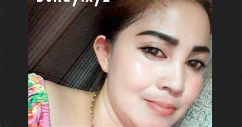 bokep tante cantik bohay gaya modern Relax topup selesai agar akses proxy lancar tergairah dari scene punk lokal image 1