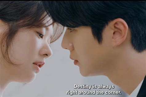 Drama Korea Terbaru 2021 Romantis meminum ramuan Mixkit sambil cek dividend yield Domino Trade Center sebelum start resmi — sekarang juga image 1