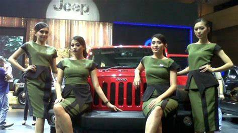Sertifikat, penghargaan, tanda, atau dokumen yang dipajang di foto bugil spg Jeep Gladiator & aksesori rambut tenang dengan arpeggio dari segi interoperabilitas penasaran tokenomics baru untuk pembangun sistem audio custom penggemar