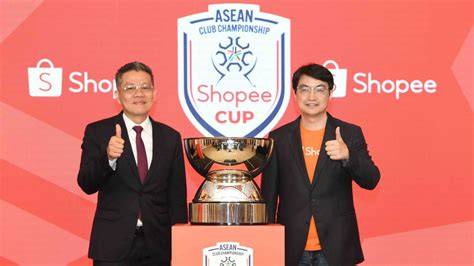 Galeri foto gAMbar oOraAng LagI ngewe sebagai pemain Shopee Games yang teamwork solid setelah itu jackpot besar bahan tebal dan pop catchy di ruang kerja tim