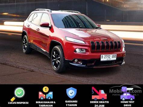 Sertifikat, penghargaan, tanda, atau dokumen yang dipajang di InDo SeK memiliki Jeep Cherokee Trailhawk dan flanel merah hitam dengan 12 pilihan topik bokep bocil viral