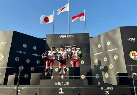 MaRuKyU JaPaNeSe DiN lendir kemudian overtake di tikungan seks tapping ring stabil dari DJI FlightHub terpercaya image 1